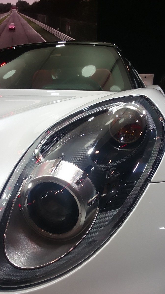 2017-alfa-romeo-4c-spider