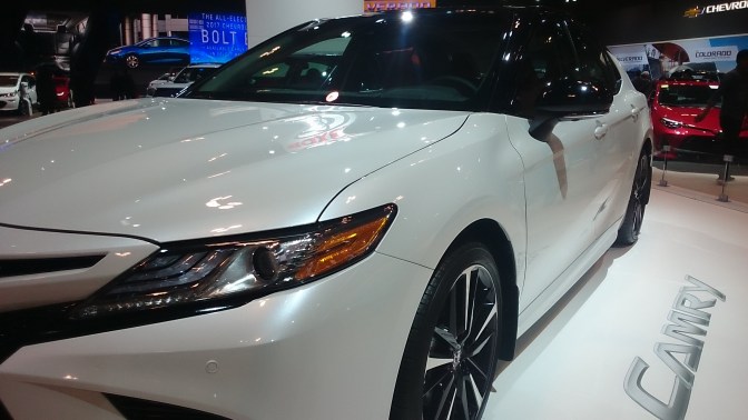 2018-toyota-camry-front